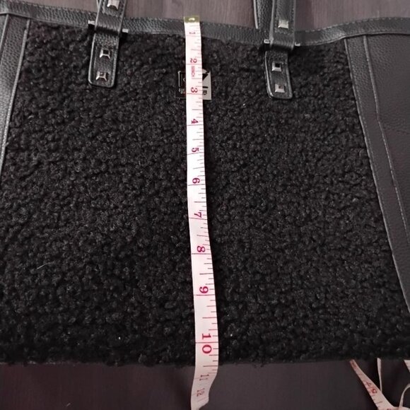 Rachel Zoe Sherpa Tote - Picture 10 of 11